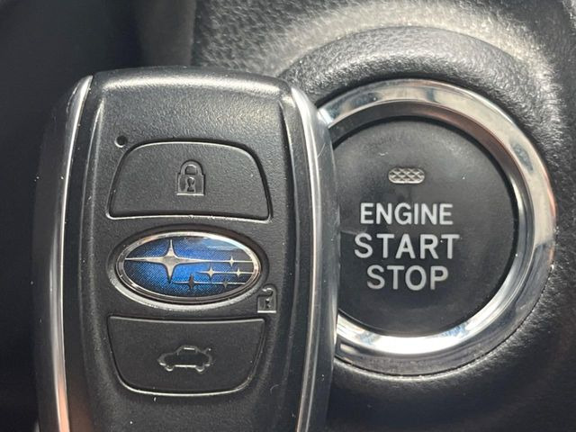 �y�A�N�Z�X�L�[&�v�b�V���X�^�[�g�z�J�o����|�P�b�g�ɓ��ꂽ�܂܂ł��h�A�̎{���E�������\�ȃX�}�[�g�L�[�𑕔��B�G���W���̃I���E�I�t�����J�M�����o���K�v�������A�{�^�����v�b�V�����邾����OK��