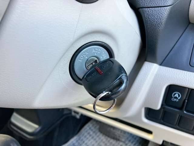 �y�L�[���X�G���g���[�z���ꂽ�ꏊ����h�A�̊J���ł��A�����^�b�`�Ŋy�X��荞�߂܂���