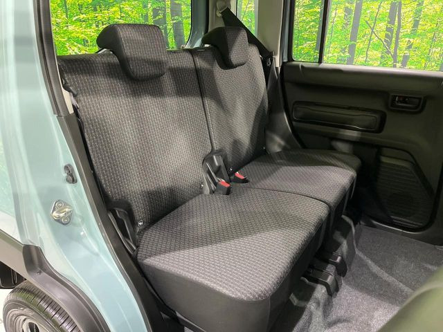 ���i���ȃI���W�i���t���A�}�b�g���I�v�V�����ɂĂ��p�ӂ��Ă���܂��B���D���ȃf�U�C����J���[�����Ԃɍ��킹�đI��ł����������Ƃ��ł��܂���