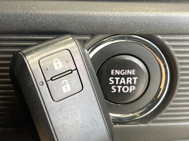 �y�L�[���X�X�^�[�g�V�X�e���z�J�o����|�P�b�g�ɓ��ꂽ�܂܂ł��h�A�̎{���E�������\�ȃX�}�[�g�L�[�𑕔��B�G���W���̃I���E�I�t�����J�M�����o���K�v����������Ƃ��Ă��֗��ł���