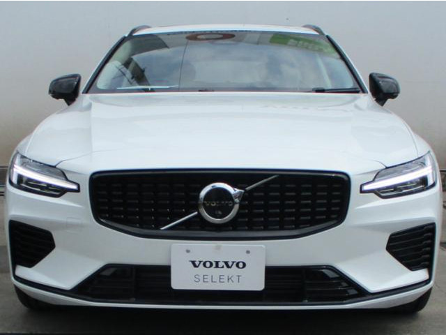 V60ウルトラ T6  AWD プラグインハイブリッド 4WD