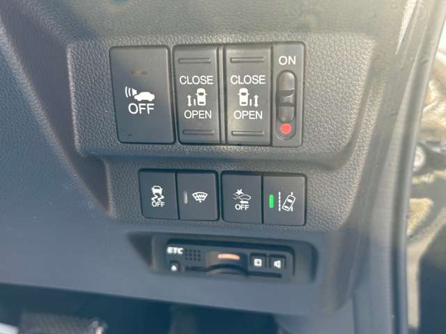 フリード1.5 ハイブリッド EX