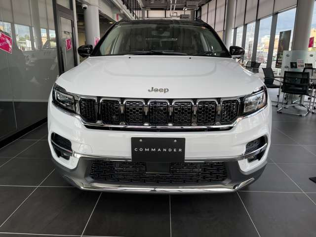 コマンダー2.0 リミテッド ディーゼル 4WD