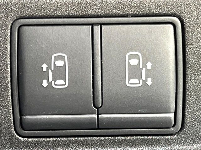 �y�����p���[�X���C�h�h�A�z�X�}�[�g�L�[��^�]�Ȃ̃X�C�b�`�Ō�ȗ����X���C�h�h�A�̊J���\���d��������͂����ăh�A���J����K�v�������A�����Ȃ��q�l�ł��ȒP�ɊJ���߂ł����K�ł���