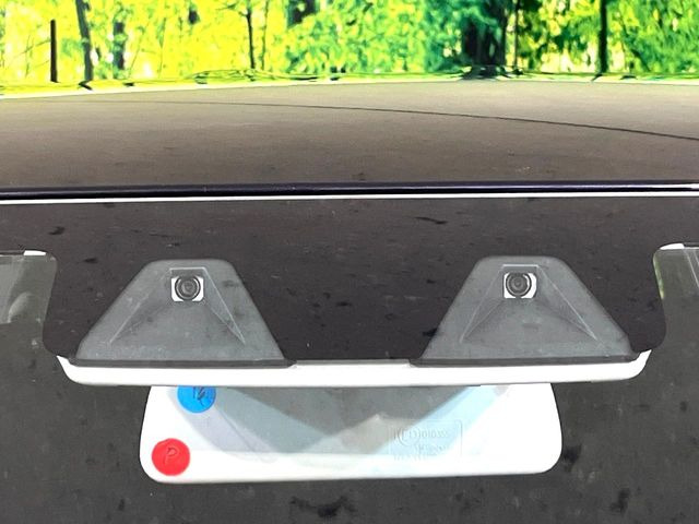 �y�Z�[�t�e�B�T�|�[�g�z���s���ɑO���̎ԗ�����F�����A�Փ˂������Ȏ��͌x��ƃu���[�L�ŏՓˉ���Ɣ�Q�y�����A�V�X�g�B�����S�Ƀh���C�u�����y���݂��������܂��B