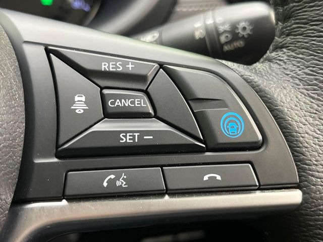 �y�v���p�C���b�g�z�������H�ł̒��������s���y��!!�a�؎��Ə��񑖍s�̃V�[���ŁA�A�N�Z���E�u���[�L�E�X�e�A�����O�������Ő��䂵�A�������^�]�̕��S���y�����Ă���܂���