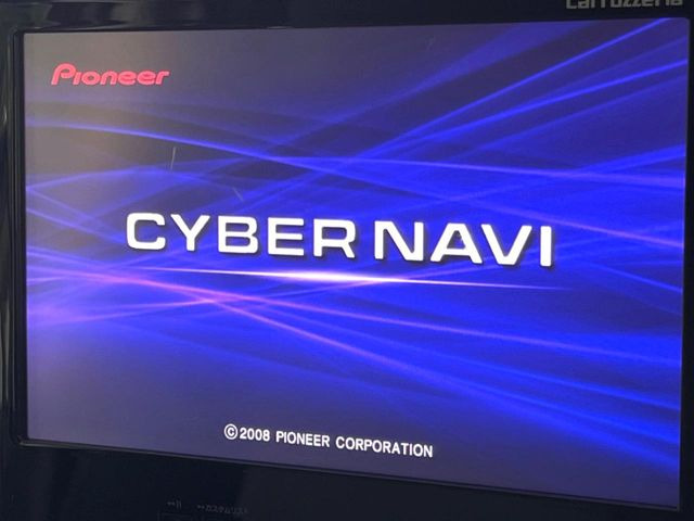 �y�i�r�Q�[�V�����z�ړI�n�܂ł�������ē����Ă����g���₷���i�r�BBluetooth�ڑ�����΂������̃X�}�z��MP3�v���C���[�̉��y���Đ��\!�����̉^�]������Ɋy�����Ȃ�܂�!!