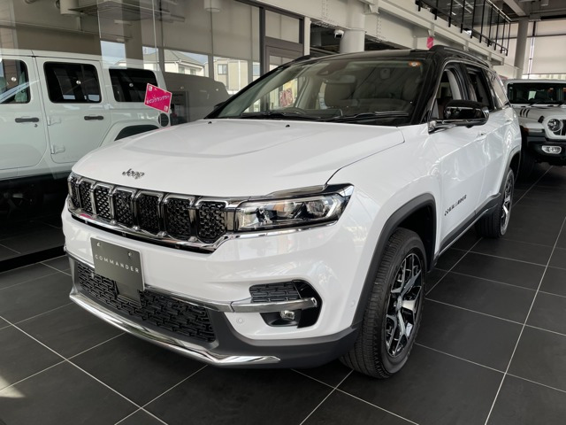 コマンダー2.0 リミテッド ディーゼル 4WD