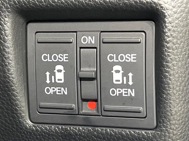 �y�����p���[�X���C�h�h�A�z�X�}�[�g�L�[��^�]�Ȃ̃X�C�b�`�Ō�ȗ����X���C�h�h�A�̊J���\���d��������͂����ăh�A���J����K�v�������A�����Ȃ��q�l�ł��ȒP�ɊJ���߂ł����K�ł���