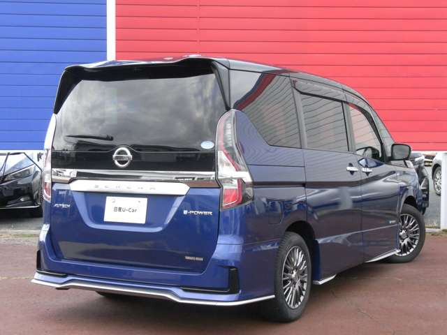 セレナ1.2 e-POWER AUTECH