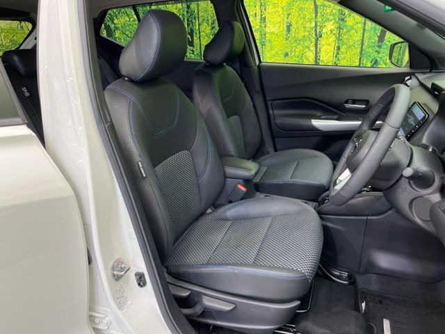 �y�n�[�t���U�[�V�[�g�z�������ƍ���S�n�𗼗������l�C�̃V�[�g���w�ʁE���ʂ̃t�@�u���b�N�f�ނ́A�ʋC���̗ǂ��⊊��ɂ����ɗD��Ă��܂��B�C���╞���ɍ��E���ꂸ���K�ɂ���肢�������܂��B