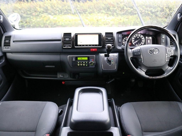 ハイエースバン2.8 スーパーGL ダークプライムII ロング ディーゼル 4WD