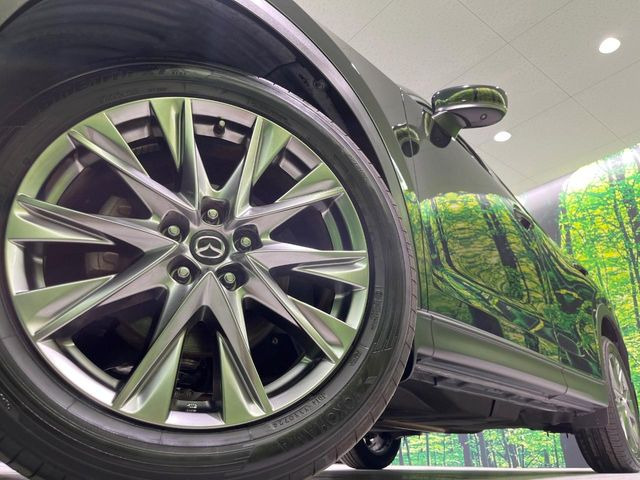 �y����19�C���`�A���~�z�C�[���z�O�ςɃ}�b�`���������A���~�z�C�[���𑕒����Ă���܂��B�e��ЊO�A���~�z�C�[����A�X�^�b�h���X�^�C�����戵�����Ă���܂��B���񂲑��k����������