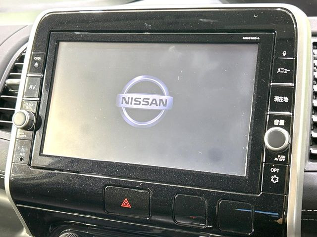 �y����9�^�i�r�z�l�C�̏����i�r�𑕔��B�I�[�f�B�I�@�\���[�����Ă���ABluetooth�ڑ�����΂������̃X�}�z��MP3�v���C���[�̉��y���Đ��\!�����̉^�]������Ɋy�����Ȃ�܂�!!