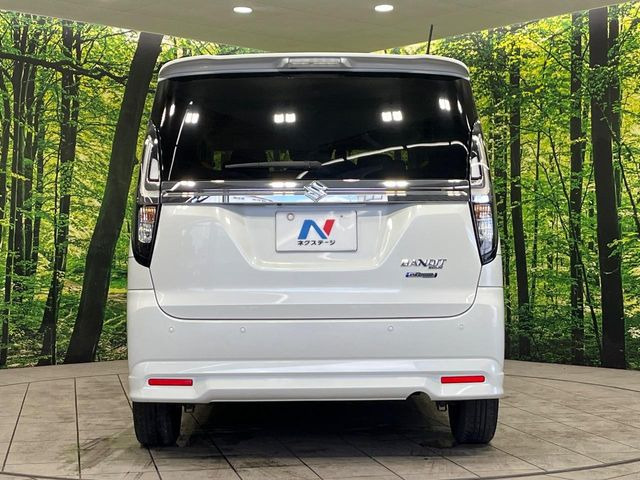 安心の最長10年・走行無制限保証(有償)をご用意。保証内容も充実はもちろん、無料点検&オイル交換や、年中無休の全国・24時間ロードサービスも付帯されておりますのでご安心下さい。