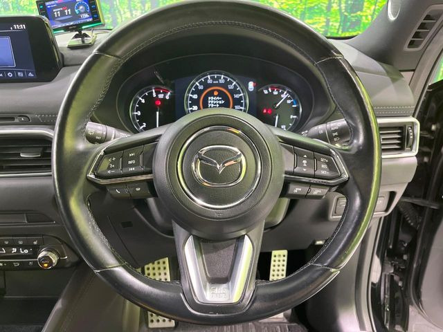 �y�����v�����X�e�A�����O�z�㎿�Ȋv���g�p���邱�ƂŁA��ɂ����������݂ƂĂ��^�]���₷���n���h���ł���