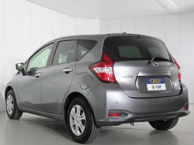 AIS����:���X�ł̓g���^�E�z���_�E�j�b�T���E�}�c�_�E�X�o�����[�J�[�n�̒��ÎԎ��Ɖ�Ђƕ��В�g��Ђ�6�Ђœ��ꂳ�ꂽ�u�]����v�u������v�ɑ���A�����Ɍ����]�������M���̂����鍸��