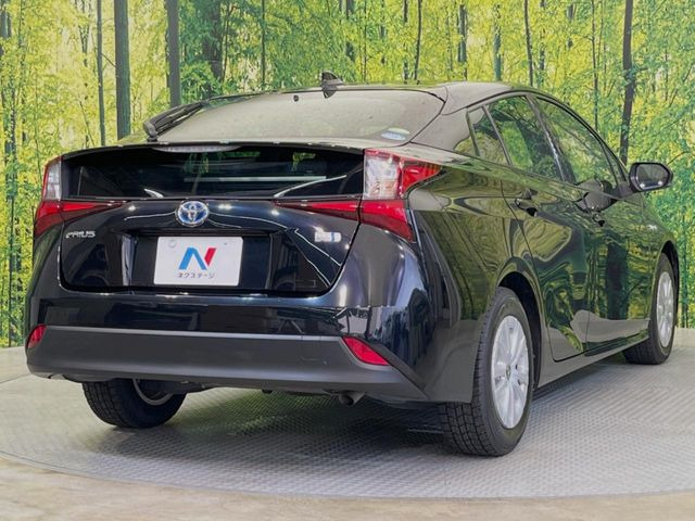 ☆全国のネクステージからお取り寄せが可能※!遠方の店舗に展示してあるクルマが気になる場合も、最寄りの店舗でご覧いただくことが可能です!是非私たちに要望をお聞かせください!※別途費用