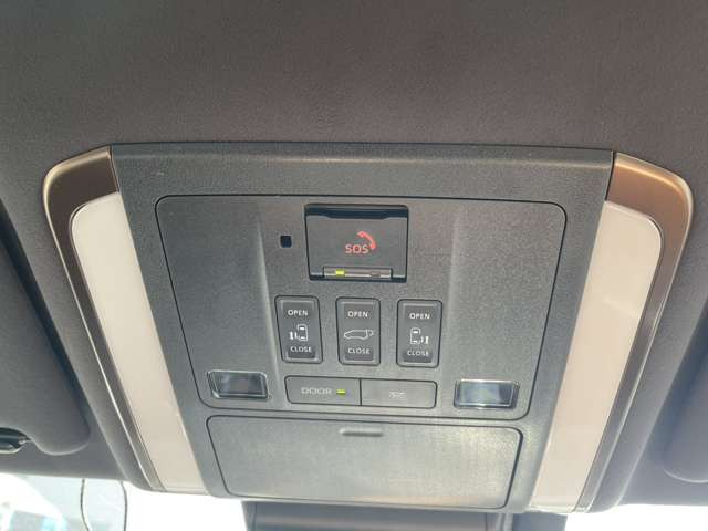 両側パワスラ&パワーバックドア