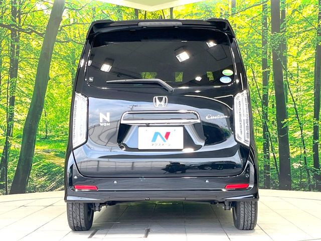 安心の最長10年・走行無制限保証(有償)をご用意。保証内容も充実はもちろん、無料点検&オイル交換や、年中無休の全国・24時間ロードサービスも付帯されておりますのでご安心下さい。