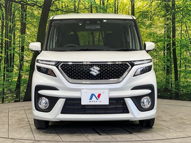 弊社では、全車『修復歴なし』のお車のみ取り扱っております。専任バイヤーによる厳選した仕入れの後、入庫後の車両チェックを行い、ネクステージが認定した高品質な中古車をご提供しております。