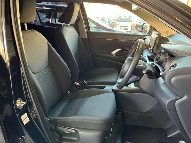 ヤリスクロス1.5 ハイブリッド G