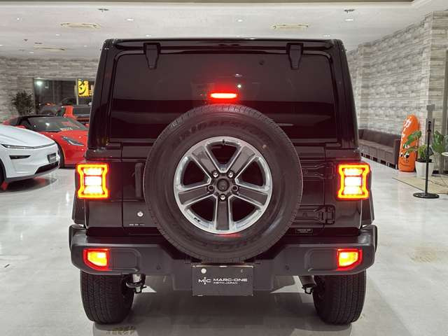 全てのお車が屋内にあるわけでは御座いませんので、来店前に事前連絡をお願い致します。