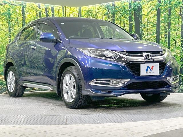 大好評のボディコーティング「弾スプラッシュコート」もご納車までに施工可能。通常のガラスコートと異なる、耐久年数6年の無機質ガラスコーティングが、ボディをキレイな状態に保ってくれます。