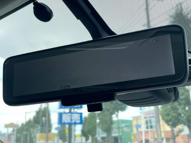 �y�C���e���W�F���g���[���~���[�z��Ȃ̑傫�ȉו��⓯��҂Ō�����m�F���Â炢���ł����S!�J�������B�e�����ԗ�����̉f�������[���~���[���ɕ\���B�N���A�Ȏ��E�ŏ󋵂̊m�F���\�ł�!