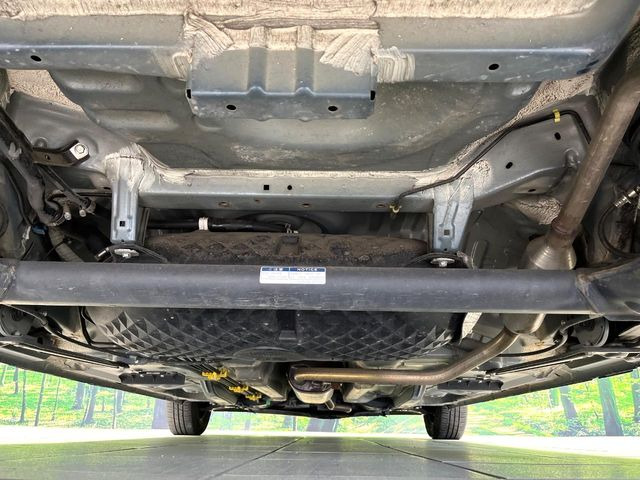 下回りがきれいなうちに、防錆加工の施工がオススメ。降雪地域はもちろん、沿岸部にお住いの方や、趣味でマリン・ウィンタースポーツをされる方にご好評いただいております。