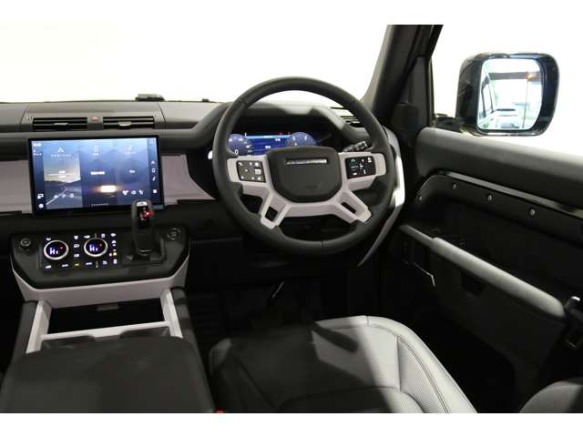 ディフェンダー130 X ダイナミック SE 3.0L D350 ディーゼル 4WD