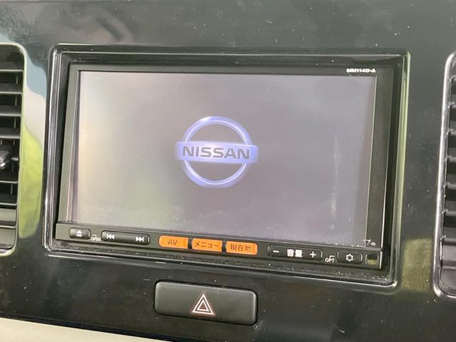 �y�����i�r�z�l�C�̏����i�r�𑕔����Ă���܂��B�i�r�̎g���₷���͂������A�I�[�f�B�I�@�\���[��!�L�����v�◷�s�͂������A�ʋ΂┃�����ȂǕ��i�̃h���C�u���y�����Ȃ�͂���