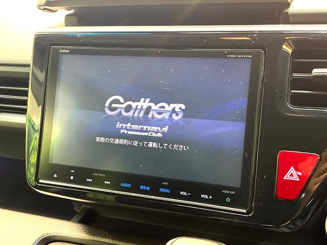 �y���[�J�[�����i�r�z�C���e���A�ɗn�����ރX�^�C���b�V���ȁu��p�݌v�v���[�J�[�i�r�𑕔��􎋔F���⑀�쐫�ȂǊ�{���\�ɂ��D��A���㎿�ȃJ�[���C�t�����y���݂��������܂��B