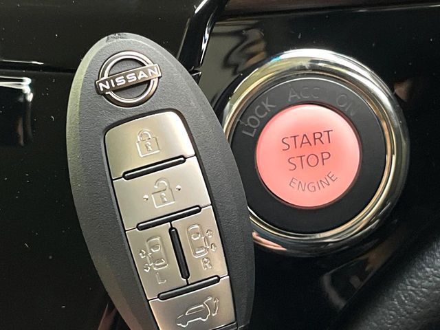 �y�C���e���W�F���g�L�[�z�J�o����|�P�b�g�ɓ��ꂽ�܂܂ł��h�A�̎{���E�������\�ȃX�}�[�g�L�[�𑕔��B�G���W���̃I���E�I�t�����J�M�����o���K�v����������Ƃ��Ă��֗��ł���