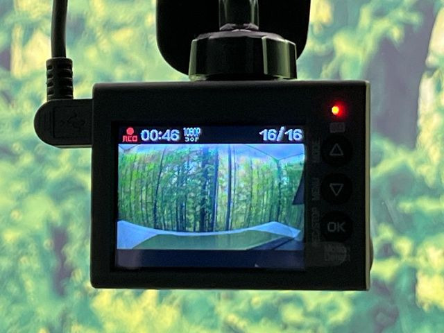 �y�h���C�u���R�[�_�[�z���S�E���S�ȃJ�[���C�t�ɕK�{�̃h���C�u���R�[�_�[�𑕔�!���s���͂������A������^�]�⎖�̂ɑ��������ۂ̏󋵂��f���ŋL�^���A����̃��X�N�ɔ����܂��B