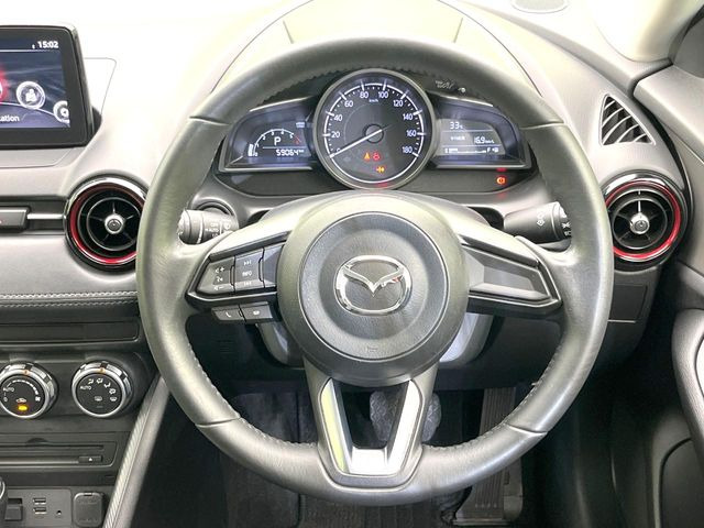 �y�����v�����X�e�A�����O�z�㎿�Ȋv���g�p���邱�ƂŁA��ɂ����������݂ƂĂ��^�]���₷���n���h���ł���