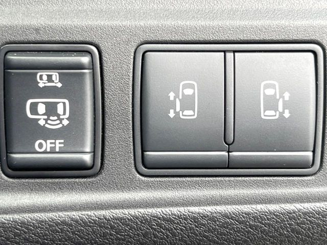 �y�����p���[�X���C�h�h�A�z�X�}�[�g�L�[��^�]�Ȃ̃X�C�b�`�Ō�ȗ����X���C�h�h�A�̊J���\���d��������͂����ăh�A���J����K�v�������A�����Ȃ��q�l�ł��ȒP�ɊJ���߂ł����K�ł���