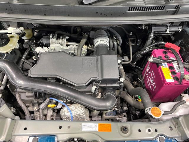 親切・丁寧な専門メカニックスタッフが応対!・車検・点検整備・事故等の修理などアフターサービスも安心。お車のカスタマイズもネクステージのサービススタッフまでご相談ください!