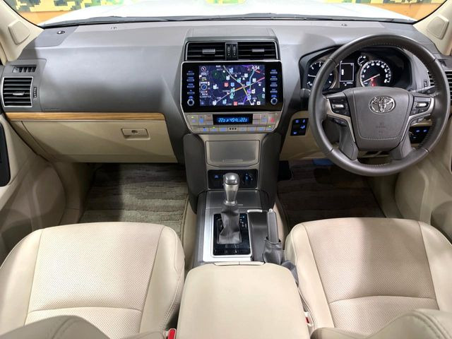 グループ総在庫数約30,000台!!全国の系列店からメーカー・車種問わずご紹介出来るので、あなたにピッタリのお車が見つかるはずです♪まずはお問い合わせ下さい☆