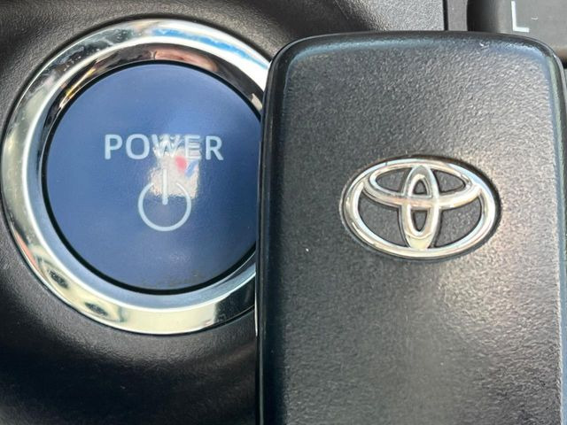 �y�X�}�[�g�L�[�z�J�o����|�P�b�g�ɓ��ꂽ�܂܂ł��h�A�̎{���E�������\�ȃX�}�[�g�L�[�𑕔��B�G���W���̃I���E�I�t�����J�M�����o���K�v����������Ƃ��Ă��֗��ł���