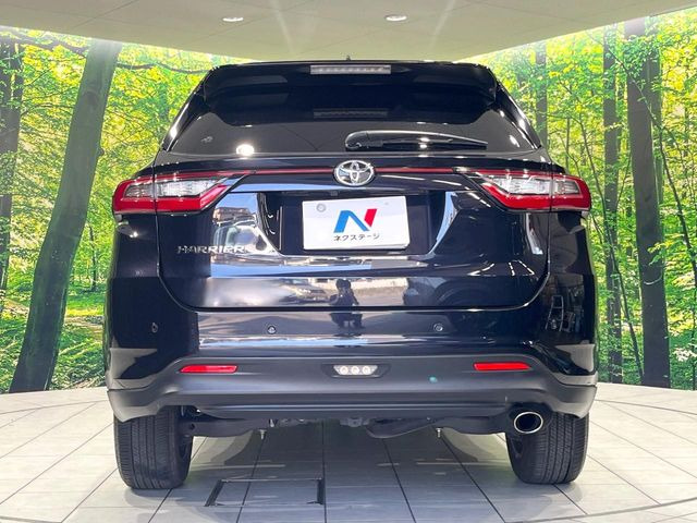 安心の最長10年・走行無制限保証(有償)をご用意。保証内容も充実はもちろん、無料点検&オイル交換や、年中無休の全国・24時間ロードサービスも付帯されておりますのでご安心下さい。