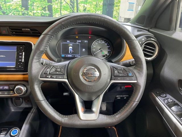 �y�����v�����X�e�A�����O�z�㎿�Ȋv���g�p���邱�ƂŁA��ɂ����������݂ƂĂ��^�]���₷���n���h���ł���