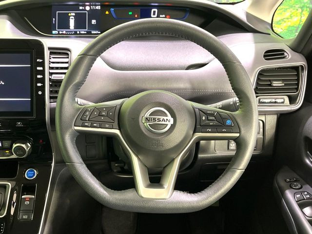 �y�����v�����X�e�A�����O�z�㎿�Ȋv���g�p���邱�ƂŁA��ɂ����������݂ƂĂ��^�]���₷���n���h���ł���