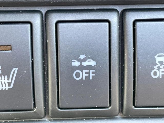 �y�X�Y�L �Z�[�t�e�B�T�|�[�g�z���s���ɑO���̎ԗ�����F�����A�Փ˂������Ȏ��͌x��ƃu���[�L�ŏՓˉ���Ɣ�Q�y�����A�V�X�g�B�����S�Ƀh���C�u�����y���݂��������܂��B