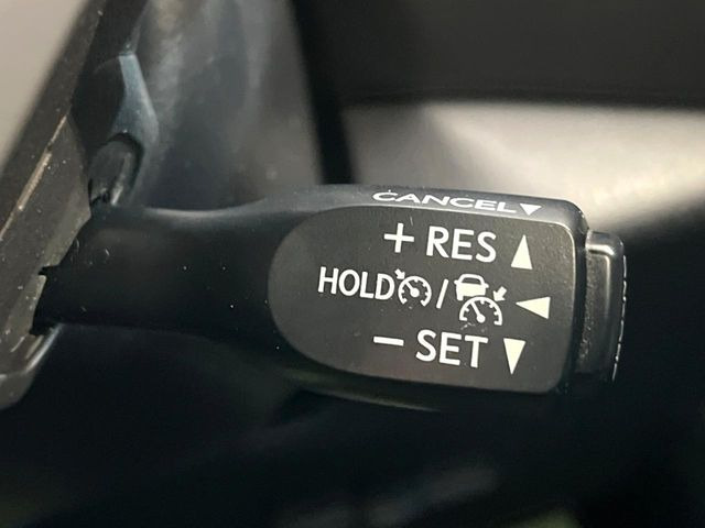 �y���[�_�[�N���[�Y�R���g���[���z�������H�ł̒��������s���y��!!�����ő��x��ۂN���[�Y�R���g���[�����A�Փˌy���V�X�e���ƘA�g���A�O���̎ԗ������m���ĎԊԂ�ۂ悤�ɑ��x���߂��Ă���܂�!!