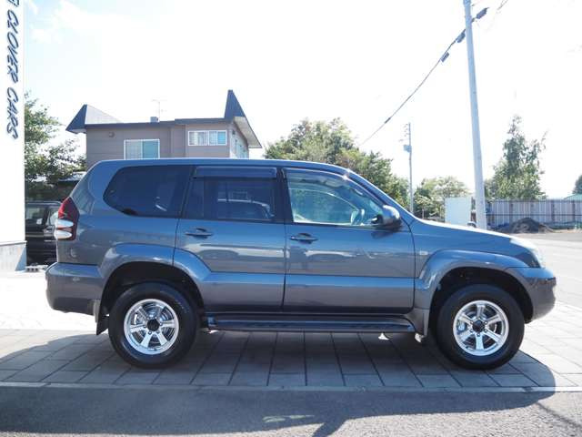 下取りは勿論の事、お車の買取も力を入れて行っております☆直接販売している小売店だからこそ出来る納得の買取価格!お客様が注いだ愛情の分だけ査定額UP致しますよ!