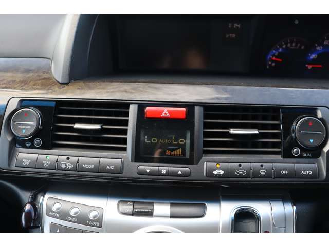 ホンダ エリシオン 2.4 プレステージ S HDDナビ スペシャル