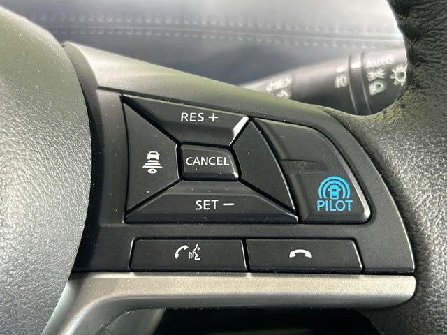 �y�v���p�C���b�g�z�������H�ł̒��������s���y��!!�a�؎��Ə��񑖍s�̃V�[���ŁA�A�N�Z���E�u���[�L�E�X�e�A�����O�������Ő��䂵�A�������^�]�̕��S���y�����Ă���܂���