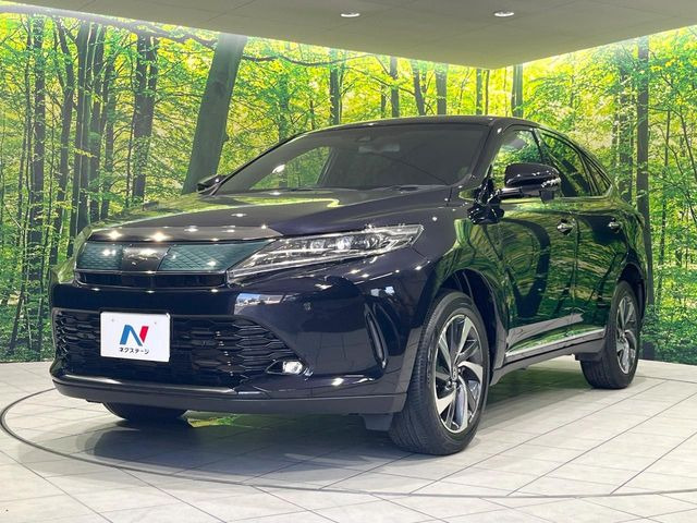 大好評のボディコーティング「弾スプラッシュコート」もご納車までに施工可能。通常のガラスコートと異なる、耐久年数6年の無機質ガラスコーティングが、ボディをキレイな状態に保ってくれます。