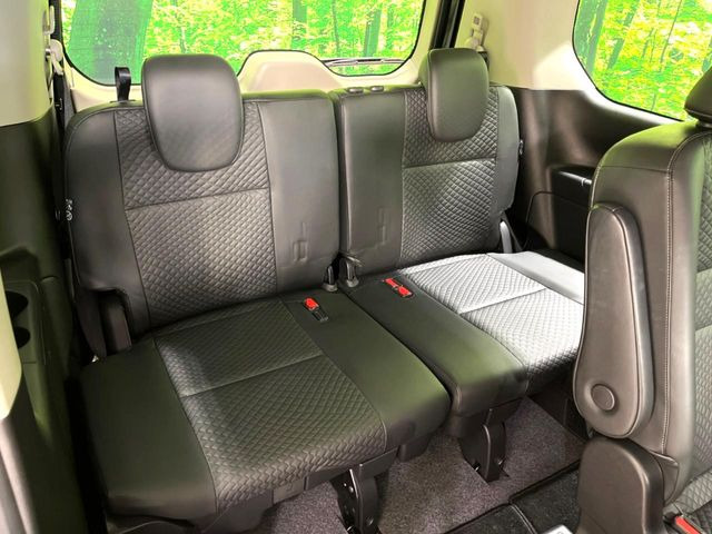 3��ڃV�[�g�͂�������ԗǍD����l�ł��������ƍ����Ē����܂��̂ŁA��l���ł̂��o���������N���N�ł��􂲉Ƒ��ŁA�C�̒m�ꂽ���ԂŁA�h���C�u�ɍs���̂��y���݂ł��ˁ�